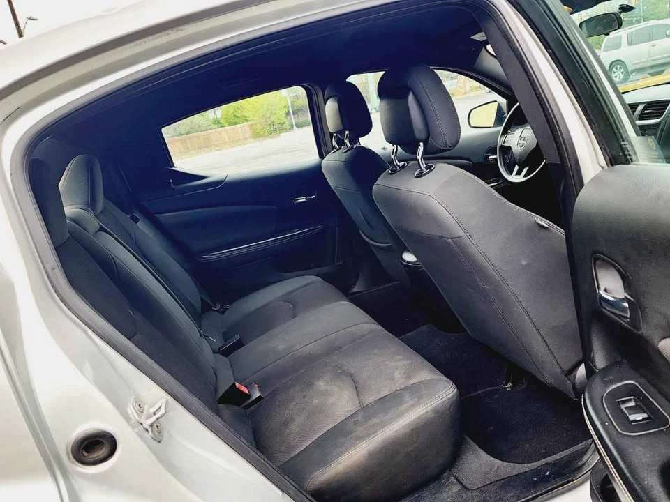 2012 Dodge Avenger Sedan - Image 3 of 5