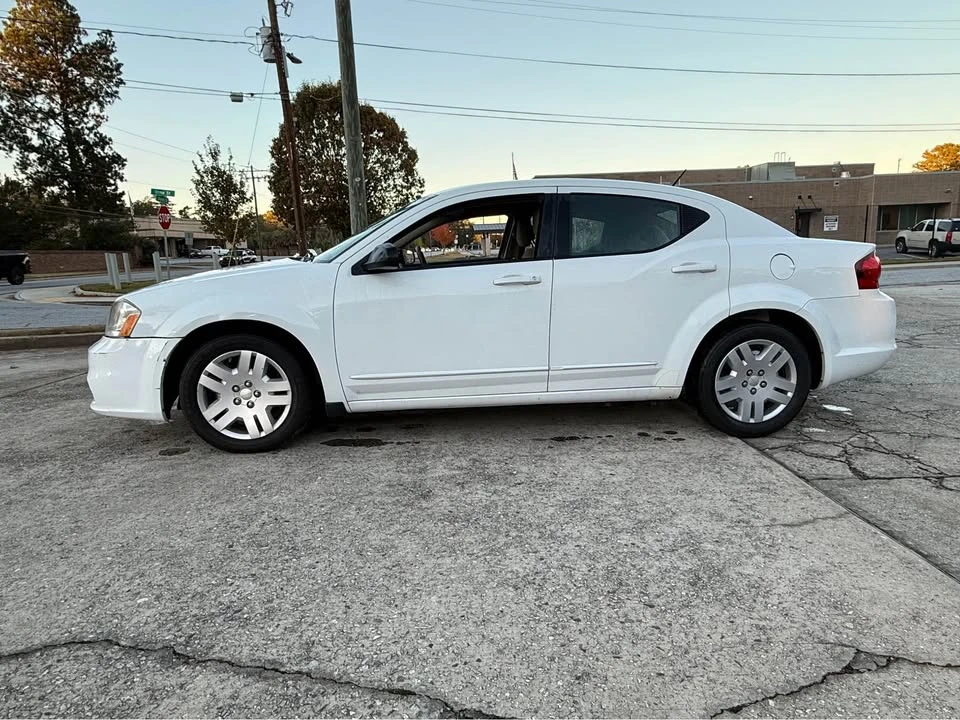 2012 Dodge Avenger Sedan - Image 3 of 14