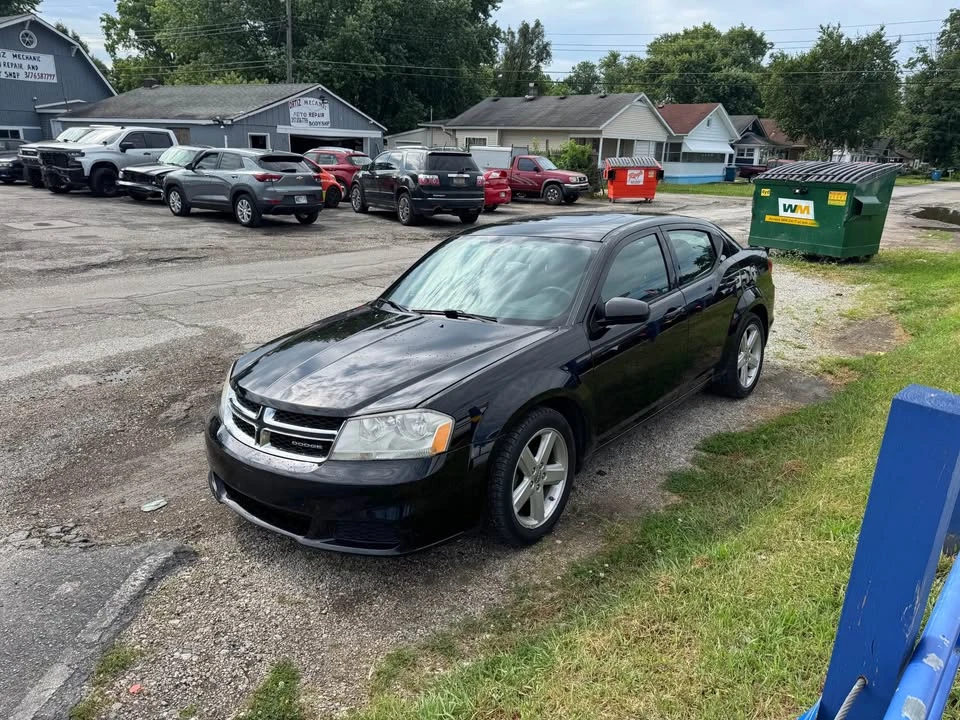 2012 Dodge Avenger Sedan - Image 5 of 7