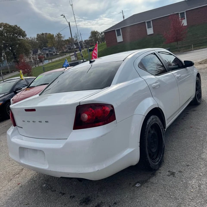 2012 Dodge Avenger Sedan - Image 9 of 15