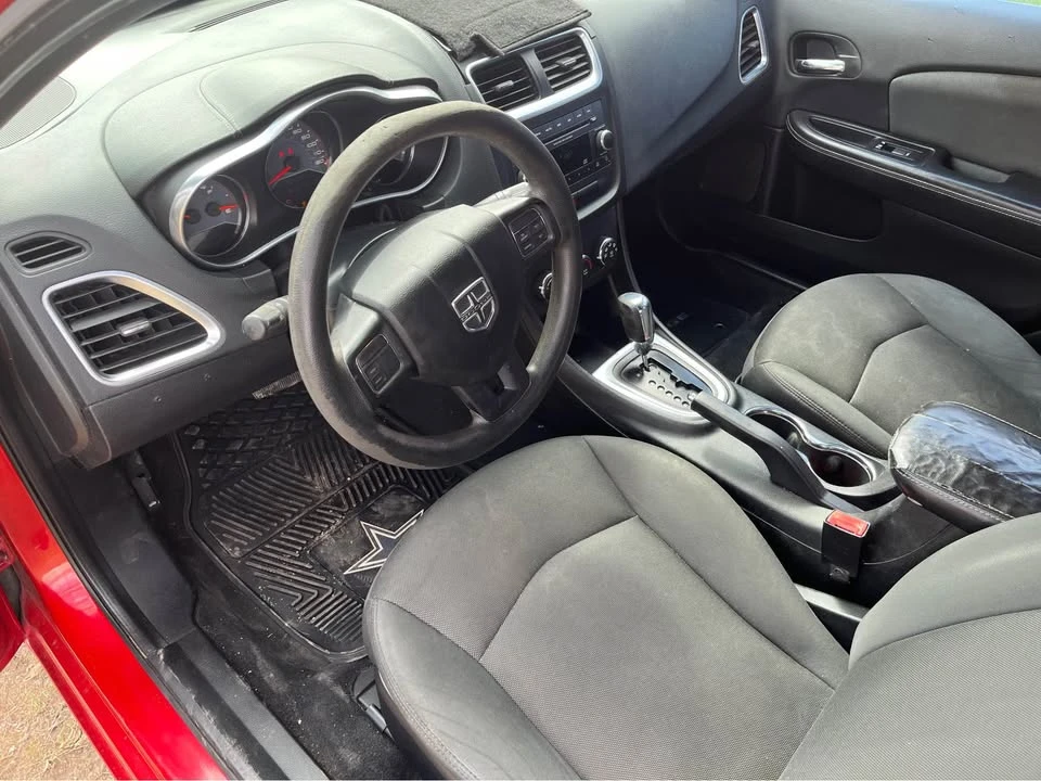 2012 Dodge Avenger Sedan - Image 4 of 5