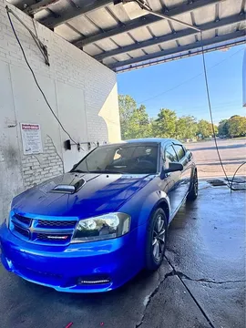 2012 Dodge Avenger SE V6 Sedan
