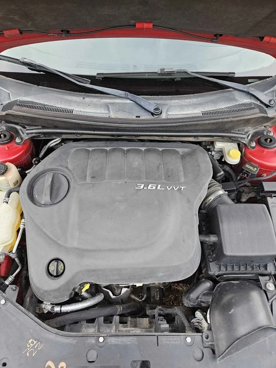 2012 Dodge Avenger Sedan - Image 6 of 12