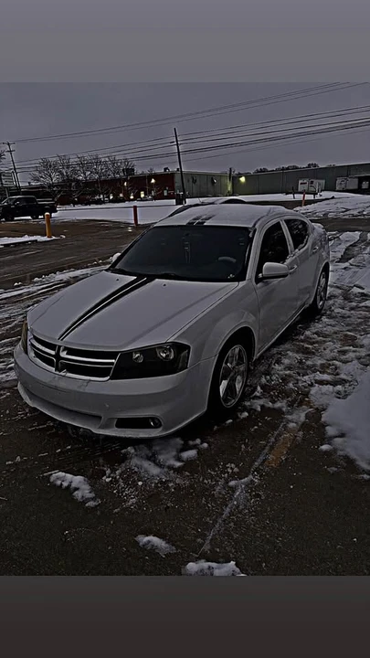 2012 Dodge Avenger Sedan - Image 6 of 8