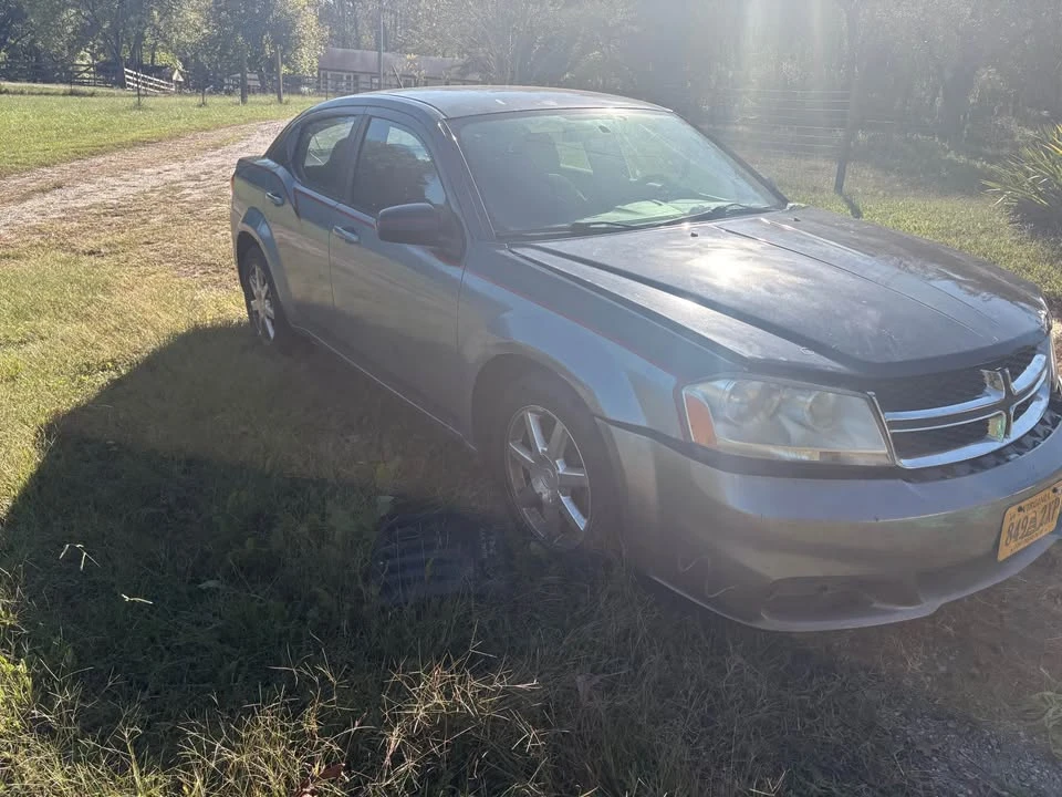 2012 Dodge Avenger Sedan - Image 4 of 5