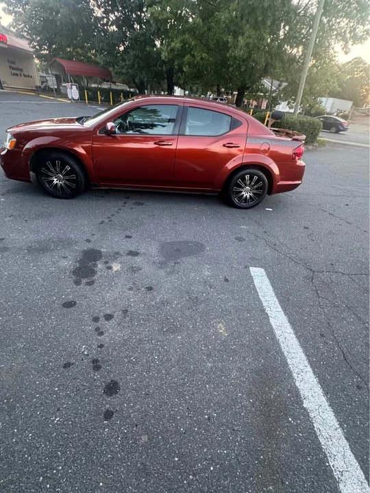 2012 Dodge Avenger Sedan - Image 3 of 10