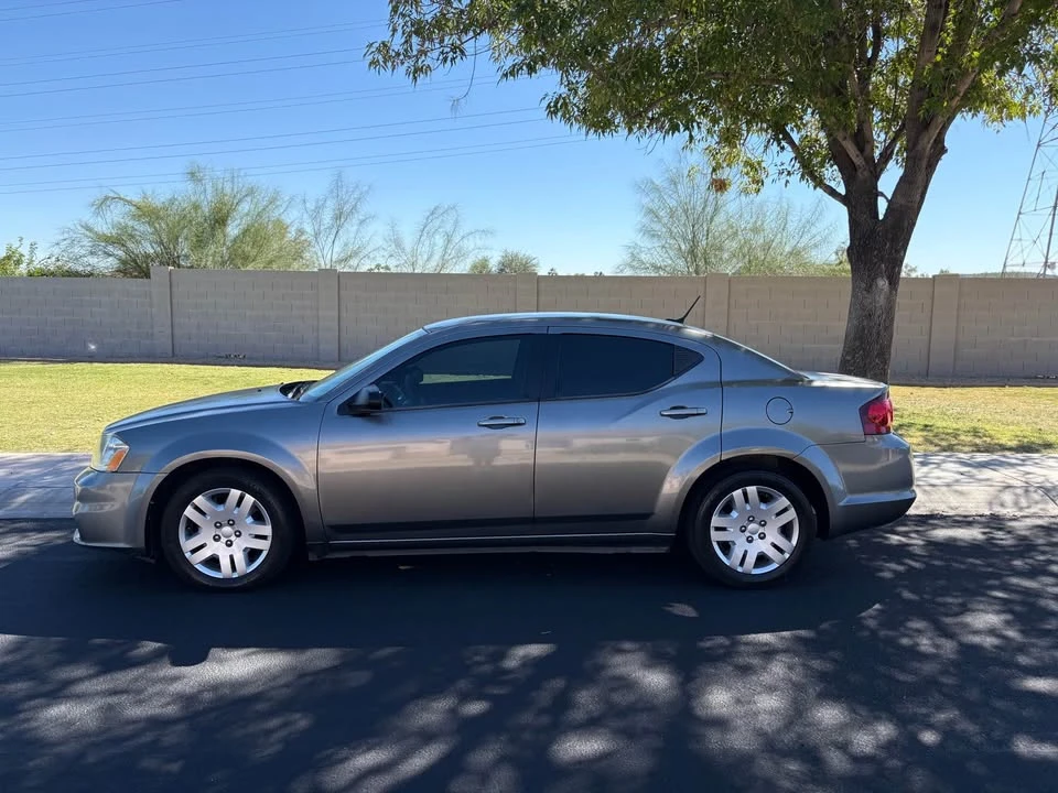 2012 Dodge Avenger Sedan - Image 2 of 10