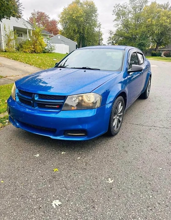 2012 Dodge Avenger Sedan - Image 4 of 15