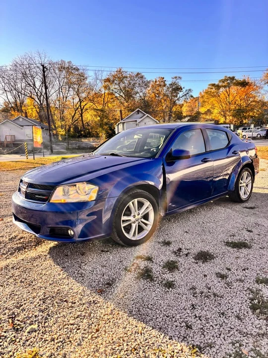2012 Dodge Avenger Sedan - Image 7 of 12