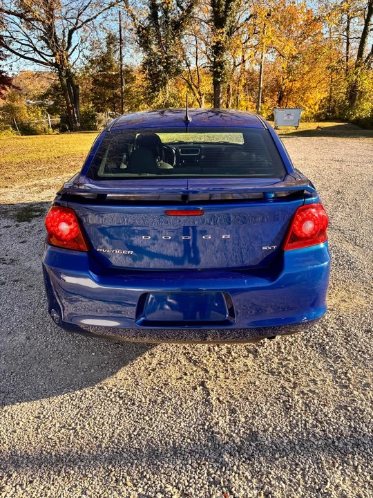 2012 Dodge Avenger Sedan - Image 5 of 12