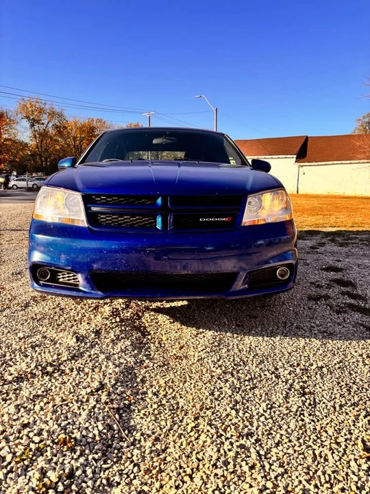 2012 Dodge Avenger Sedan - Image 11 of 12