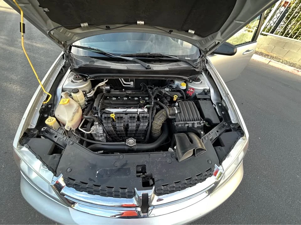 2012 Dodge Avenger Sedan - Image 12 of 12