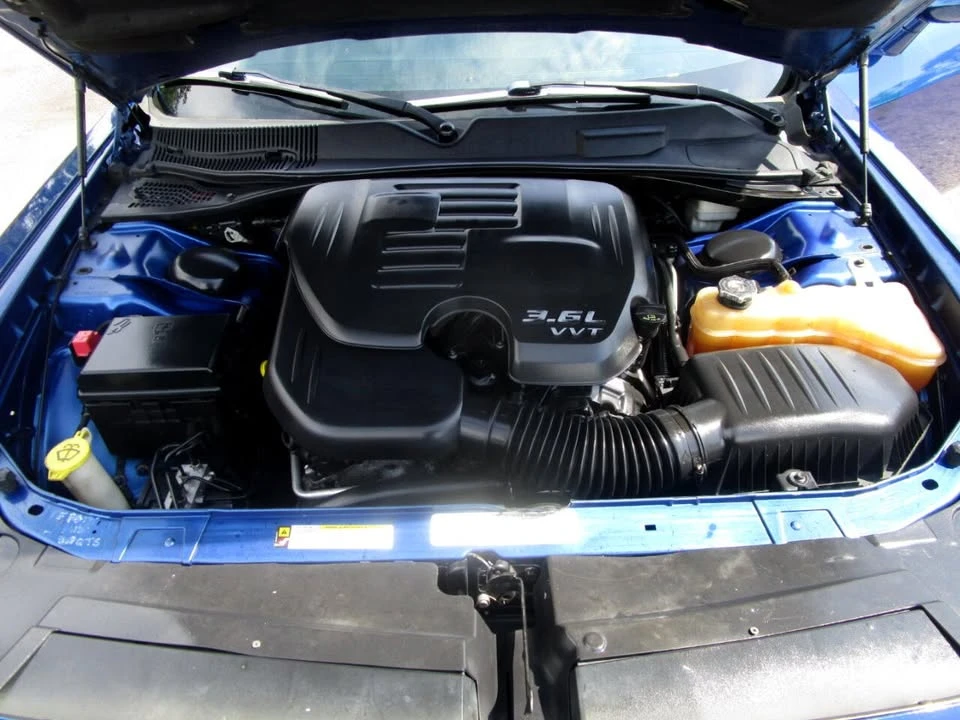 2012 Dodge Challenger 3rd Gen - Image 18 of 20