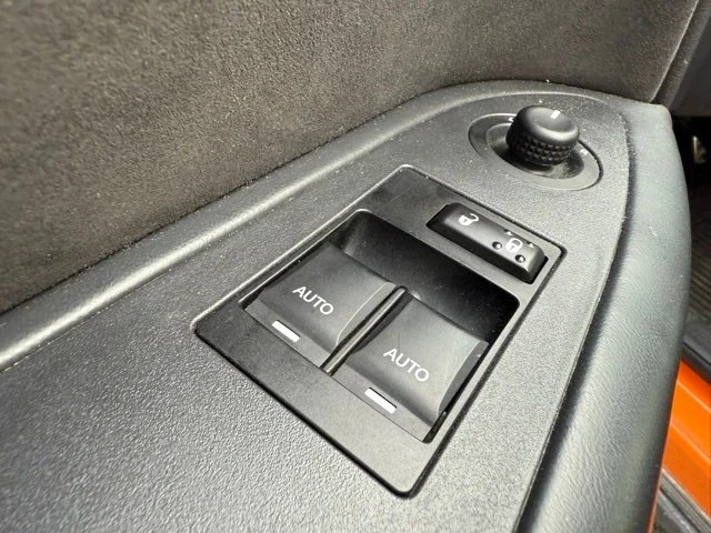 2012 Dodge Challenger 3rd Gen - Image 10 of 20