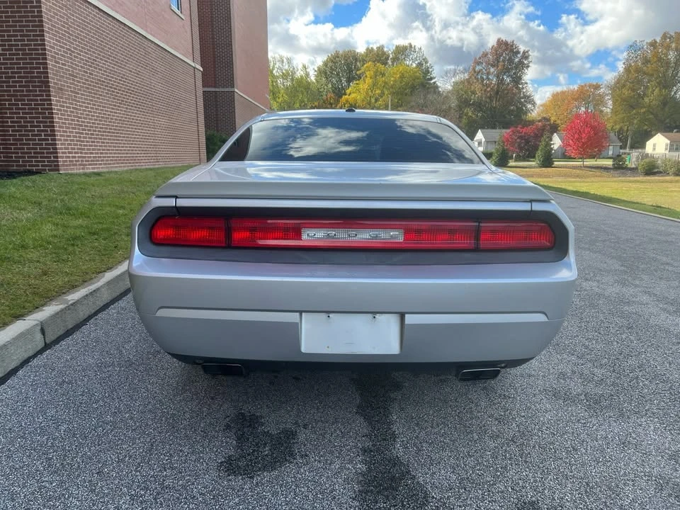 2012 Dodge Challenger 3rd Gen - Image 4 of 8