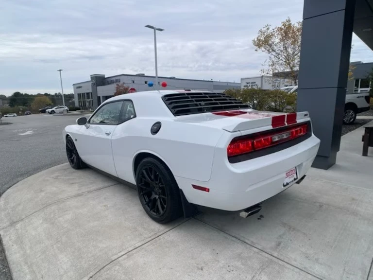 2012 Dodge Challenger 3rd Gen - Image 3 of 15