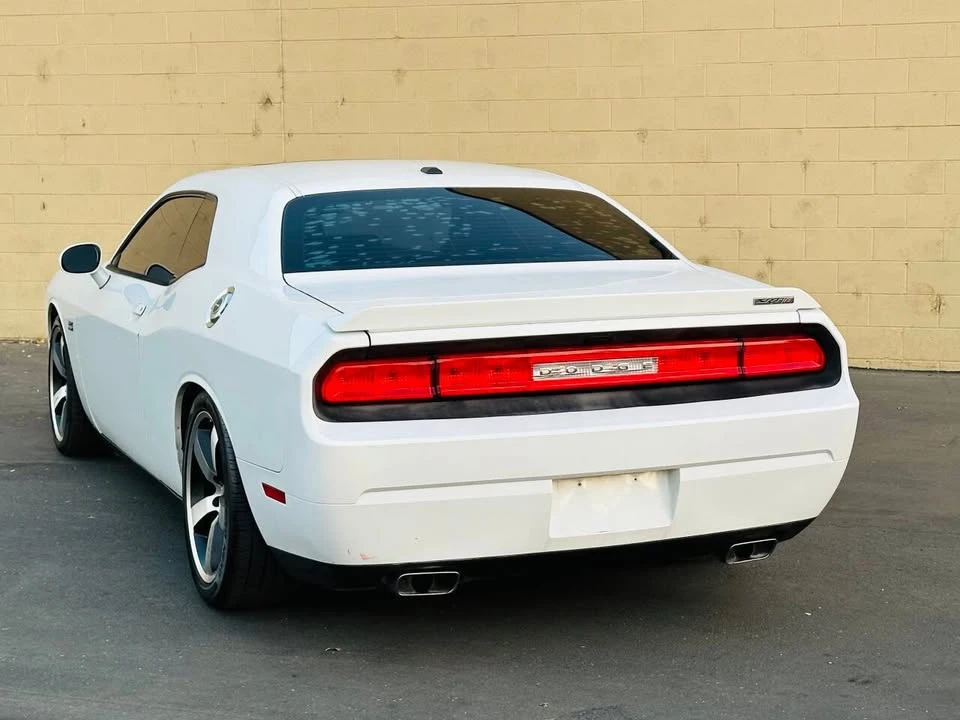 2012 Dodge Challenger 3rd Gen - Image 6 of 20