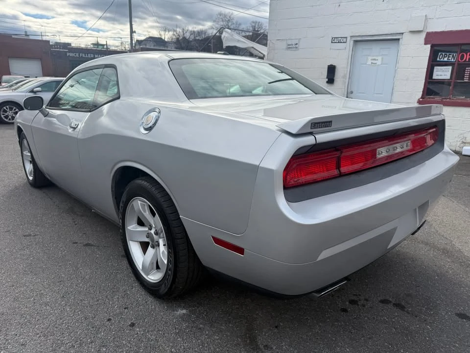 2012 Dodge Challenger 3rd Gen - Image 5 of 20
