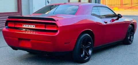 2012 Dodge Challenger 3rd Gen - Image 4 of 12
