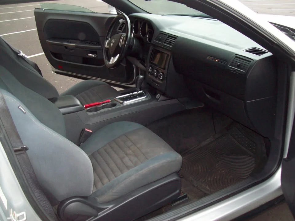 2012 Dodge Challenger 3rd Gen - Image 9 of 12