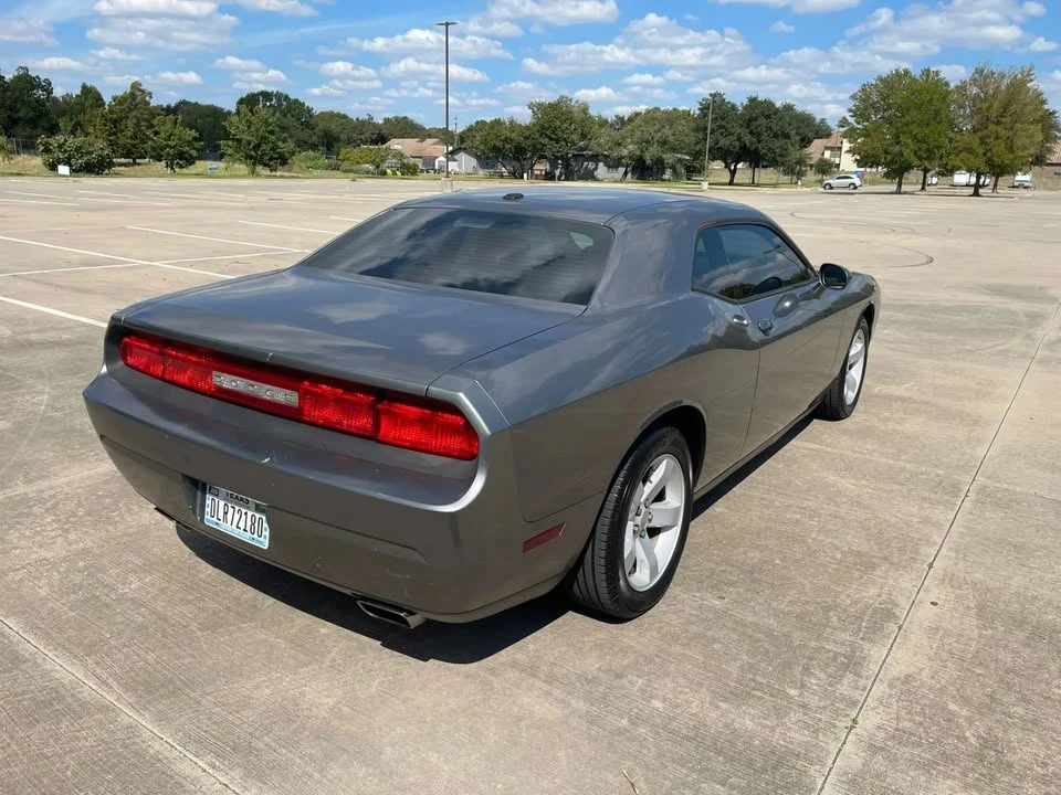 2012 Dodge Challenger 3rd Gen - Image 4 of 20