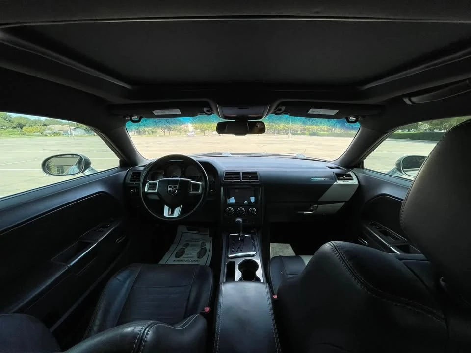 2012 Dodge Challenger 3rd Gen - Image 19 of 20