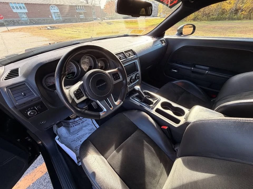 2012 Dodge Challenger 3rd Gen - Image 16 of 19