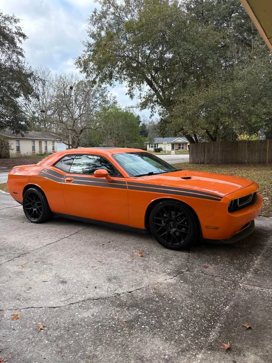2012 Dodge Challenger 3rd Gen - Image 5 of 8
