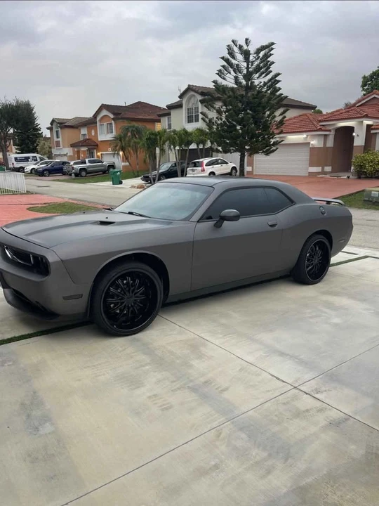 2012 Dodge Challenger 3rd Gen - Image 2 of 7