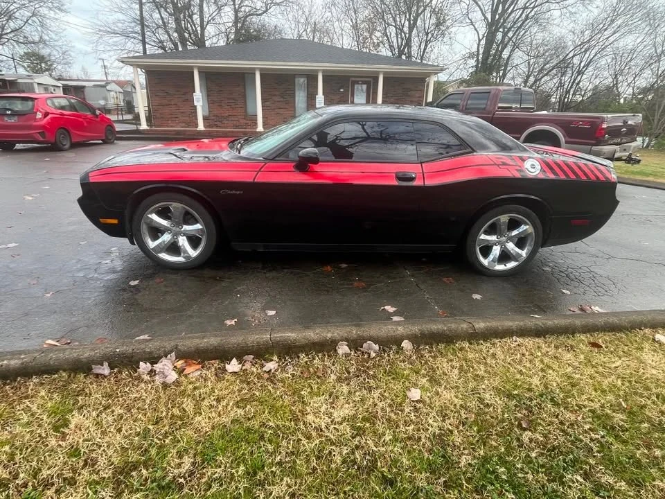2012 Dodge Challenger 3rd Gen - Image 3 of 12