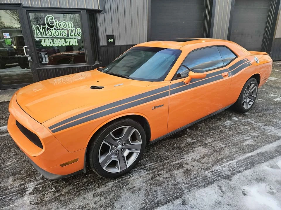 2012 Dodge Challenger 3rd Gen - Image 3 of 20