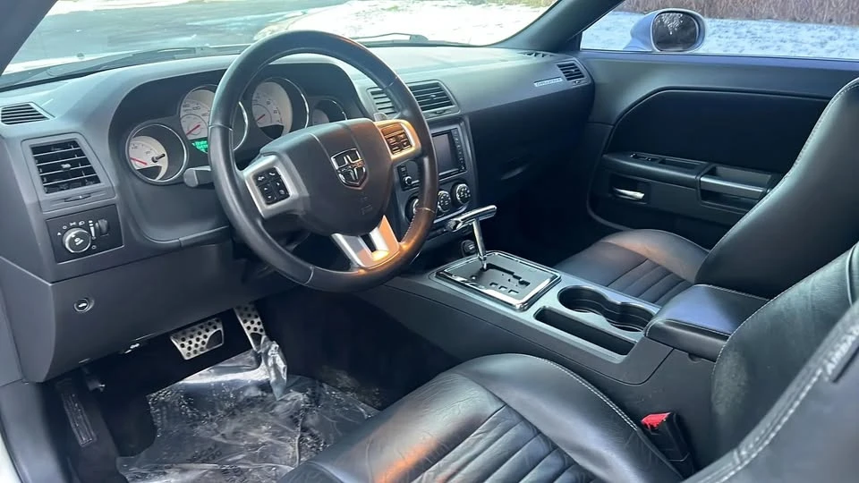 2012 Dodge Challenger 3rd Gen - Image 7 of 17