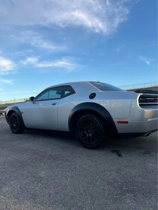 2012 Dodge Challenger 3rd Gen - Image 6 of 12