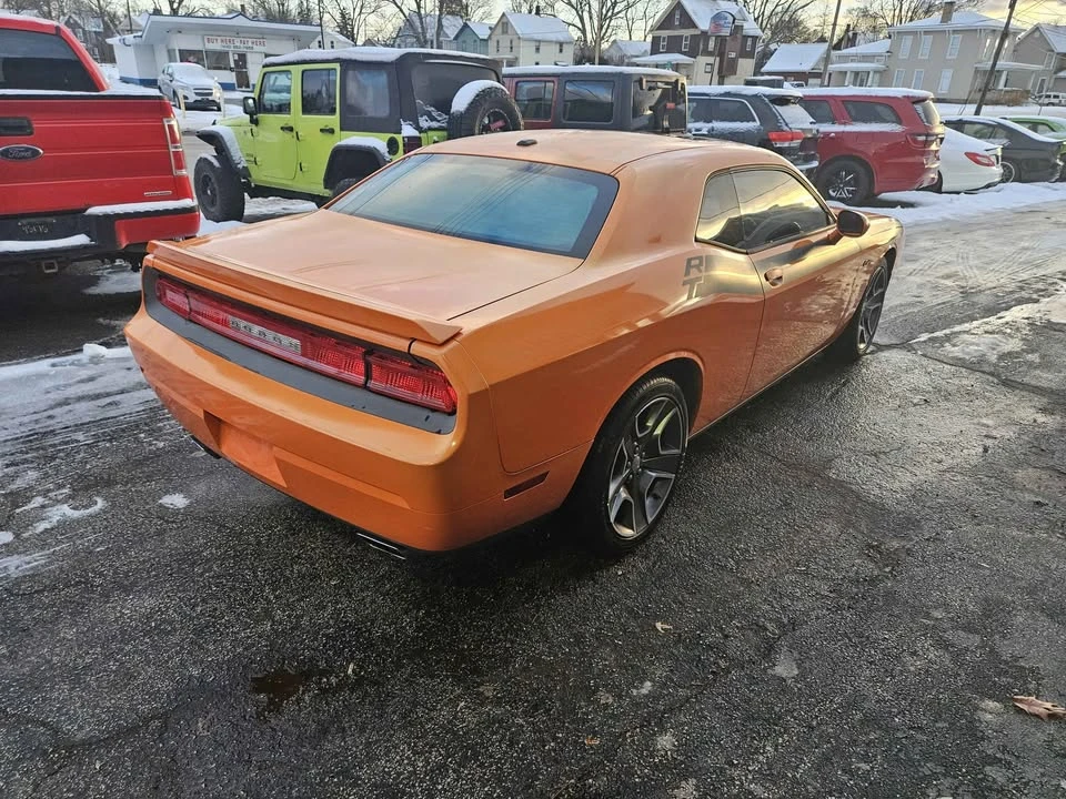 2012 Dodge Challenger 3rd Gen - Image 15 of 20