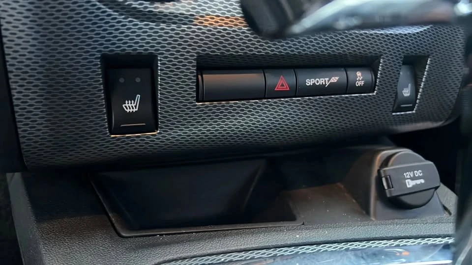 2012 Dodge Challenger 3rd Gen - Image 16 of 17