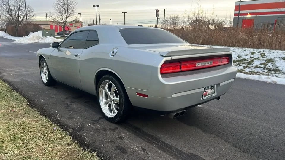 2012 Dodge Challenger 3rd Gen - Image 4 of 17