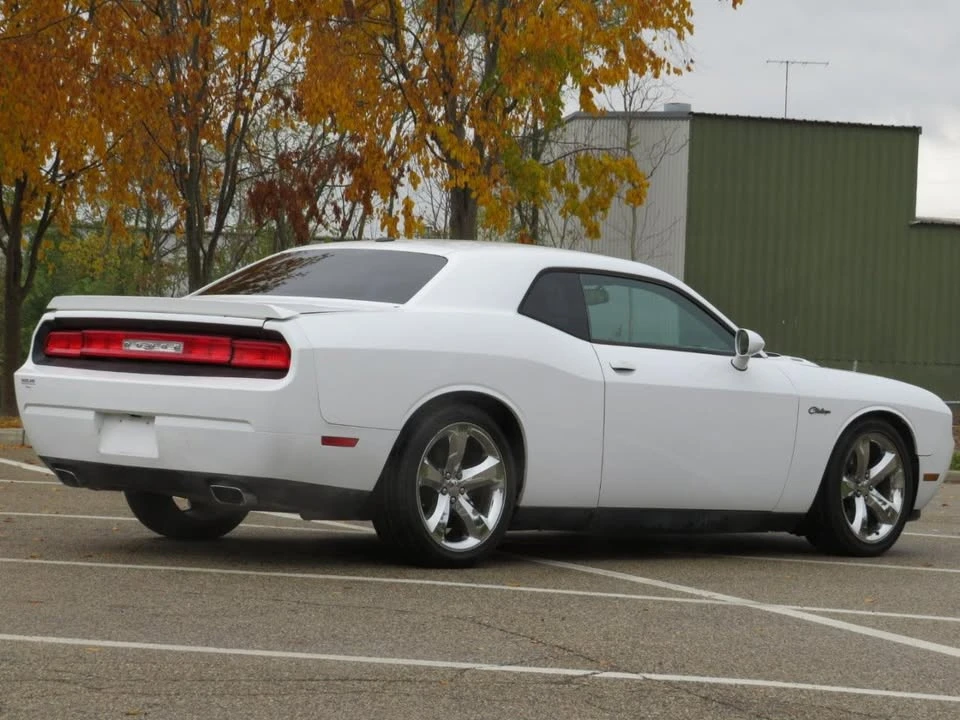 2012 Dodge Challenger 3rd Gen - Image 6 of 12