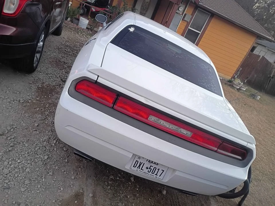 2012 Dodge Challenger 3rd Gen - Image 4 of 9