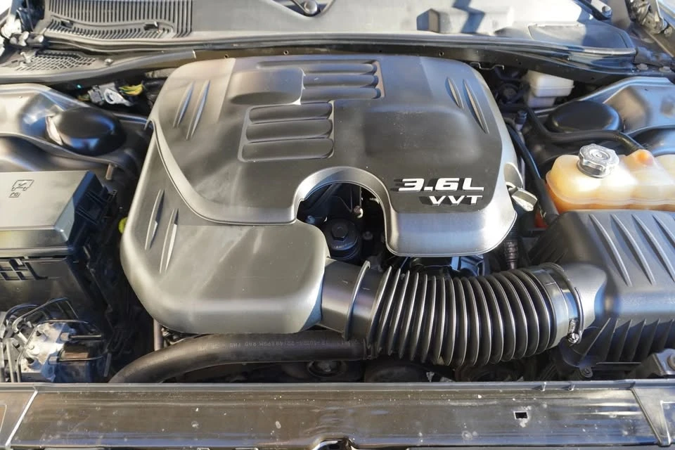 2012 Dodge Challenger 3rd Gen - Image 15 of 15