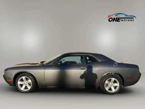 2012 Dodge Challenger SXT Coupe