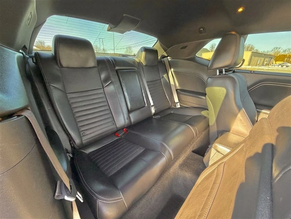 2012 Dodge Challenger 3rd Gen - Image 10 of 19