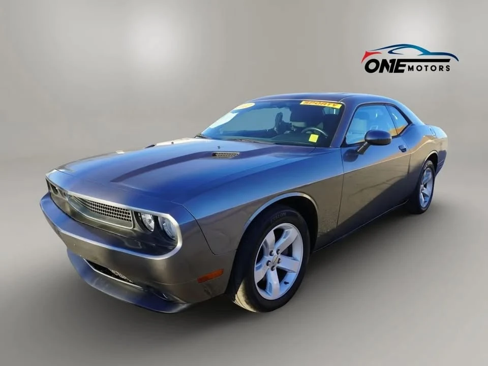 2012 Dodge Challenger 3rd Gen - Image 2 of 15
