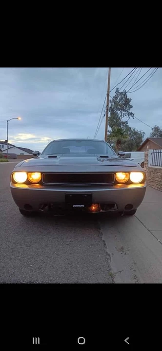 2012 Dodge Challenger 3rd Gen - Image 2 of 5