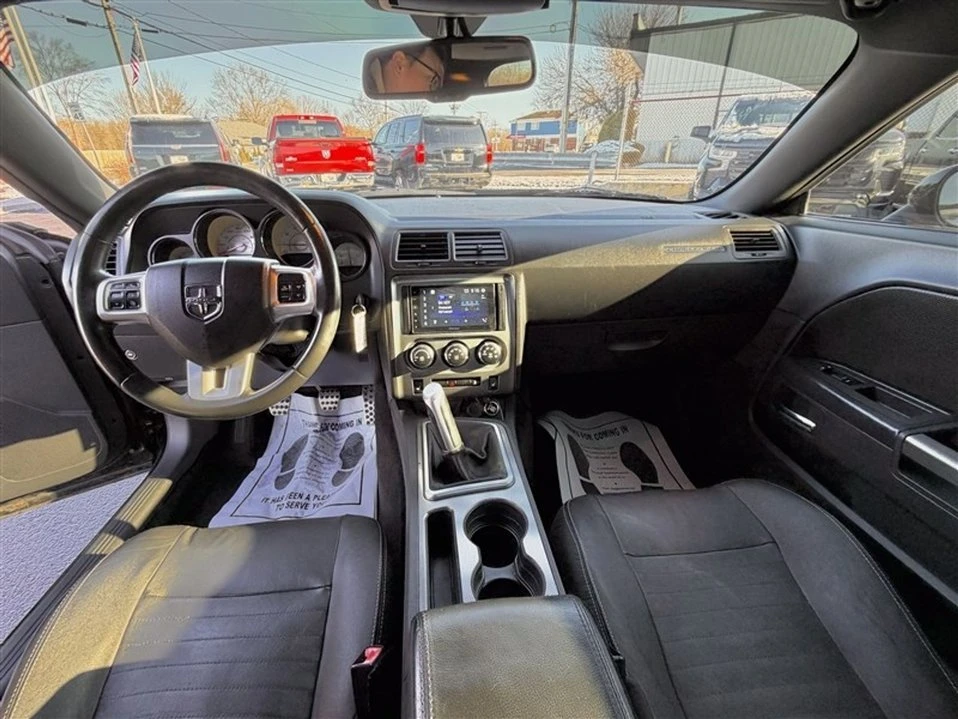 2012 Dodge Challenger 3rd Gen - Image 13 of 19