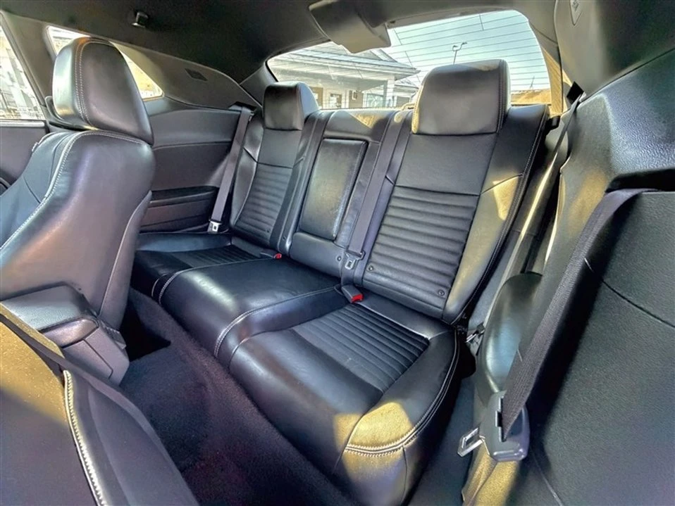 2012 Dodge Challenger 3rd Gen - Image 9 of 19