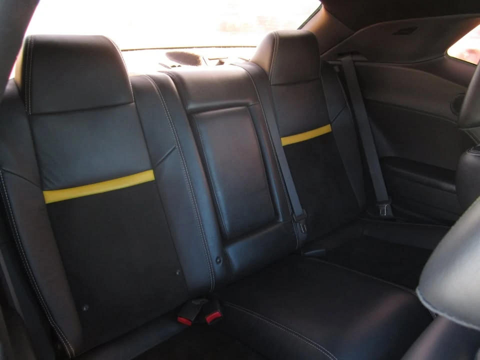 2012 Dodge Challenger 3rd Gen - Image 15 of 17