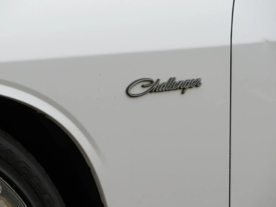 2012 Dodge Challenger 3rd Gen - Image 9 of 13
