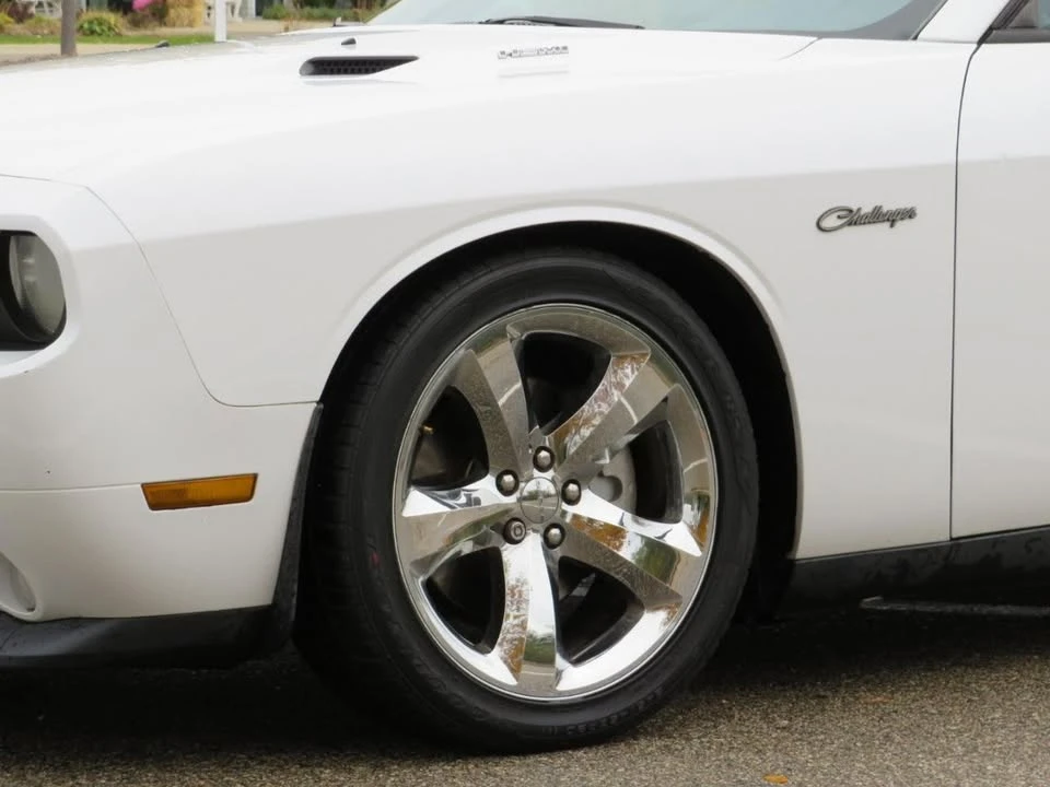 2012 Dodge Challenger 3rd Gen - Image 10 of 13