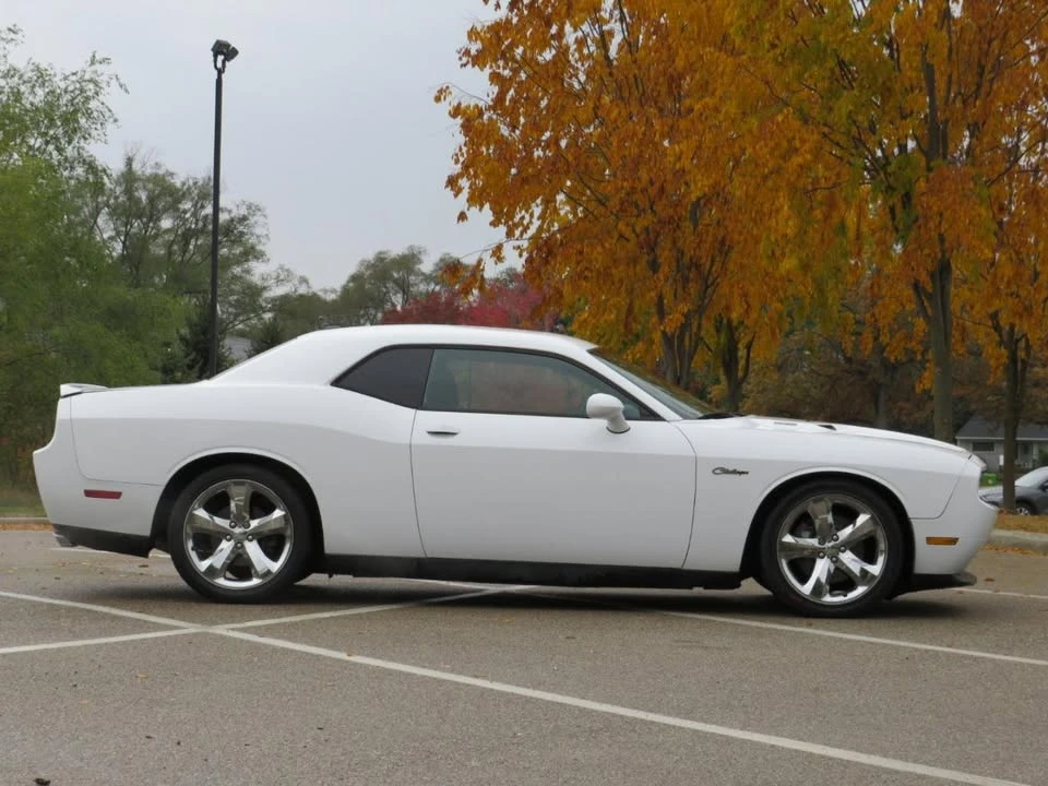 2012 Dodge Challenger 3rd Gen - Image 4 of 13