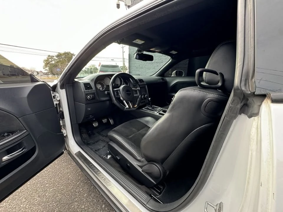 2012 Dodge Challenger 3rd Gen - Image 9 of 18